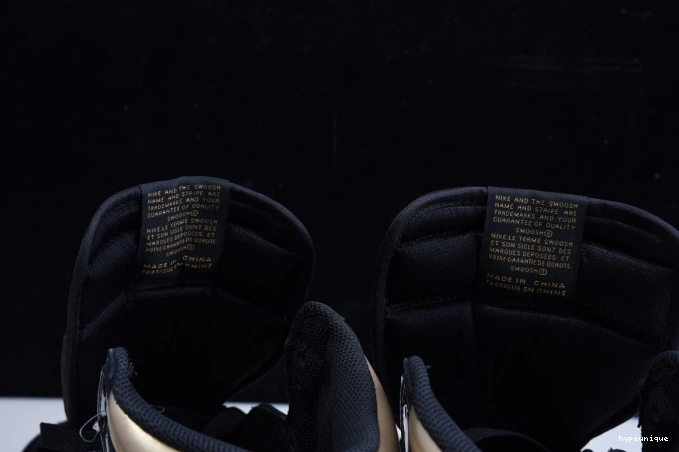 HYPE 555088-032 AIR BLACK METALLIC GOLD HIGH 1 (2020) JORDAN RETRO 0702